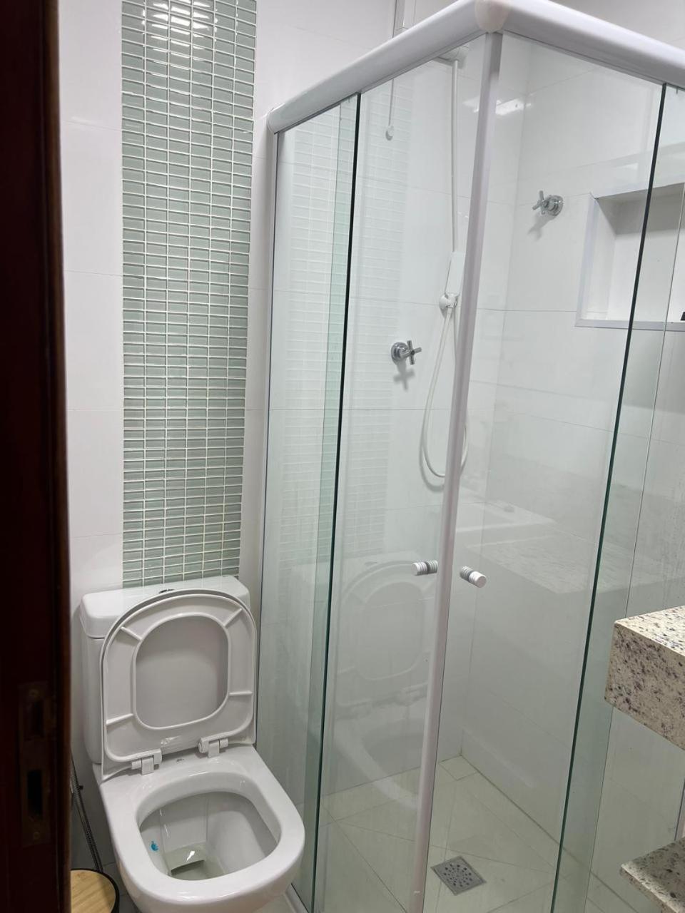 גוארויה Beleza De Apartamento 300 Metros Da Praia מראה חיצוני תמונה
