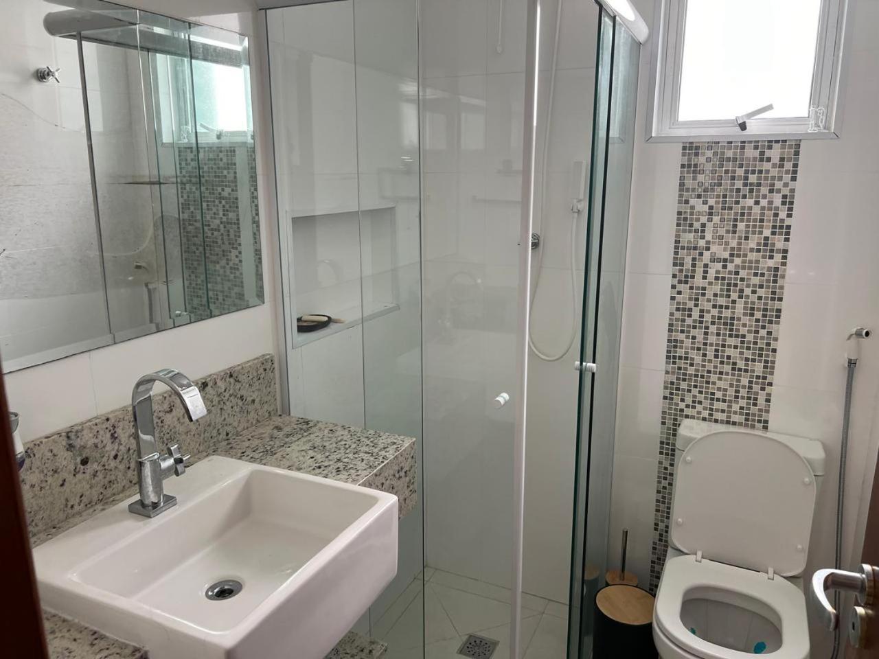 גוארויה Beleza De Apartamento 300 Metros Da Praia מראה חיצוני תמונה