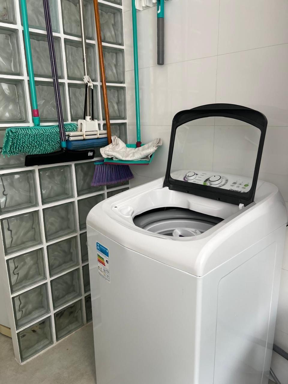 גוארויה Beleza De Apartamento 300 Metros Da Praia מראה חיצוני תמונה